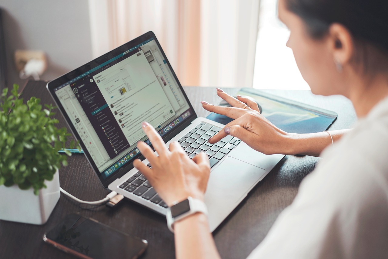 Telework, technology, laptop — 7 Main Pointers From the Group Woman of the Bible, Lydia, for Current-day Woman of God