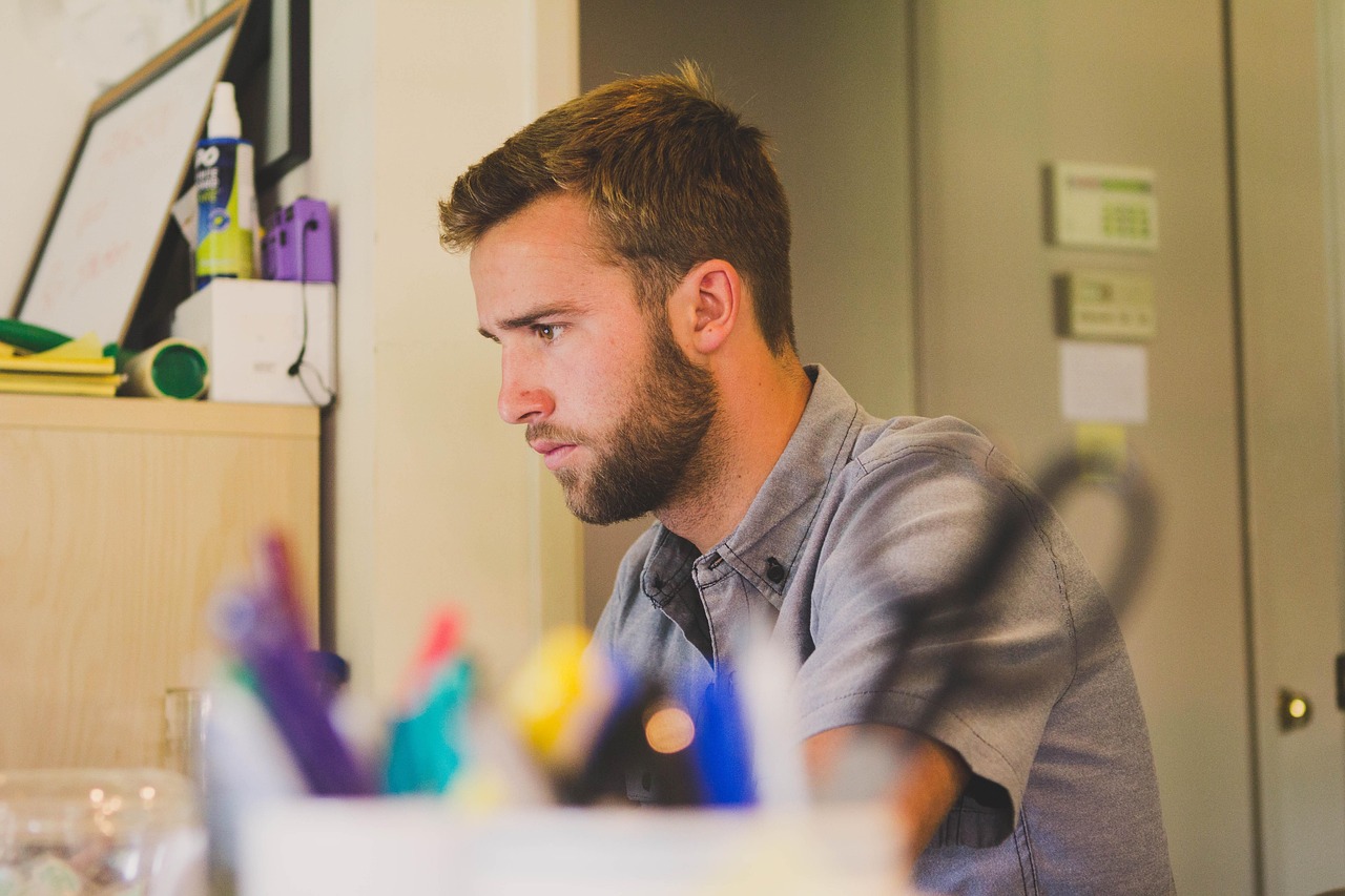 How Does a Group Become Scalable?